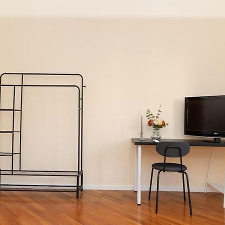 Tullios Home Рим Екстериор снимка