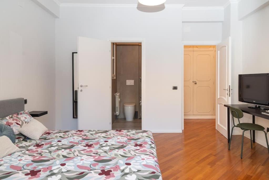 Tullios Home Рим Екстериор снимка